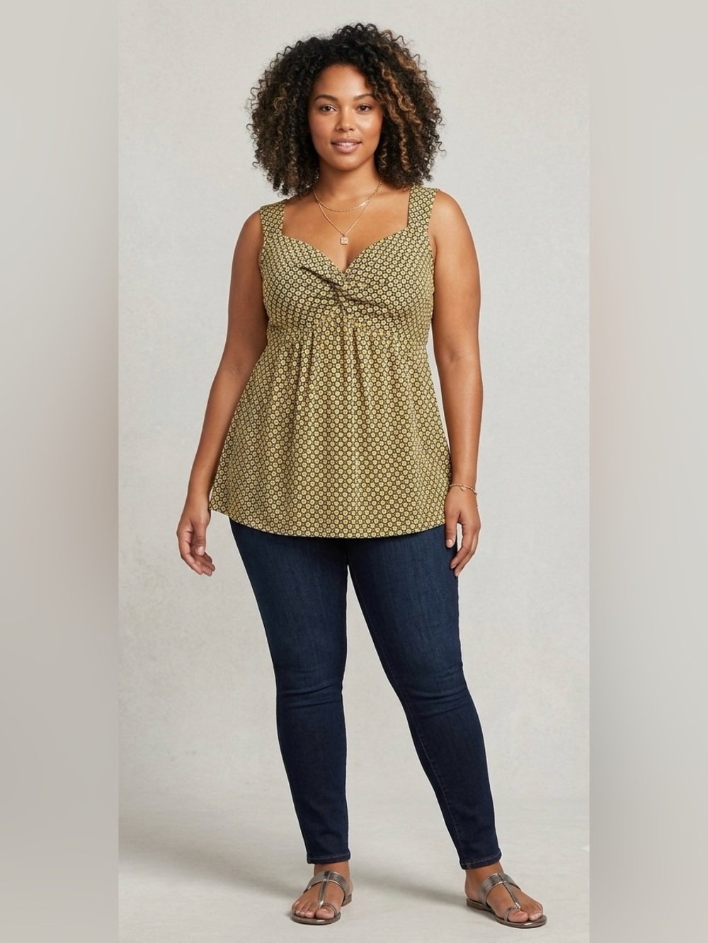 NEW YORK & COMPANY 100% Nylon Sleeveless Sweetheart Neckline Twist Top